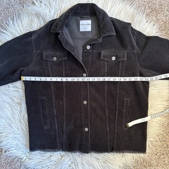 Lily & Lottie Oversized Black Corduroy Shacket Size XS/S EUC - Picture 7 of 8